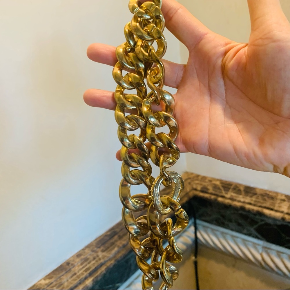 Vintage chunky gold necklace - Picture 2 of 3